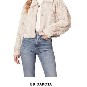 BB Dakota Women's Tan Teddy Jacket